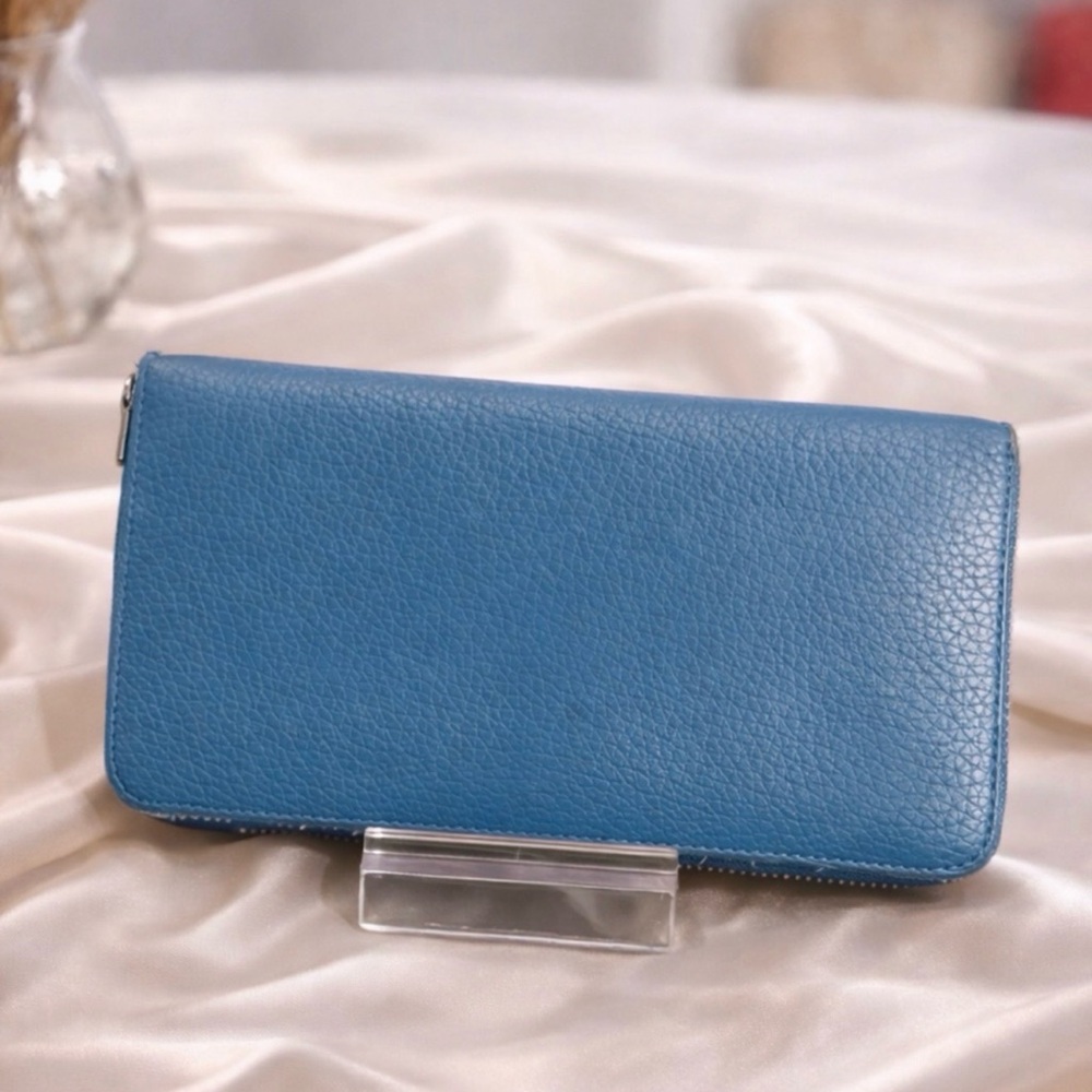 Louis Vuitton Blue Pebbled Leather Zip Around Wallet | Authentic | Rare Color